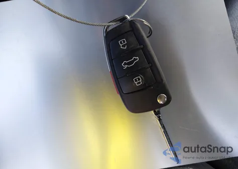 2007 Audi A6 3.2 из США, поврежденный, VIN WAUDH74FX7N070181